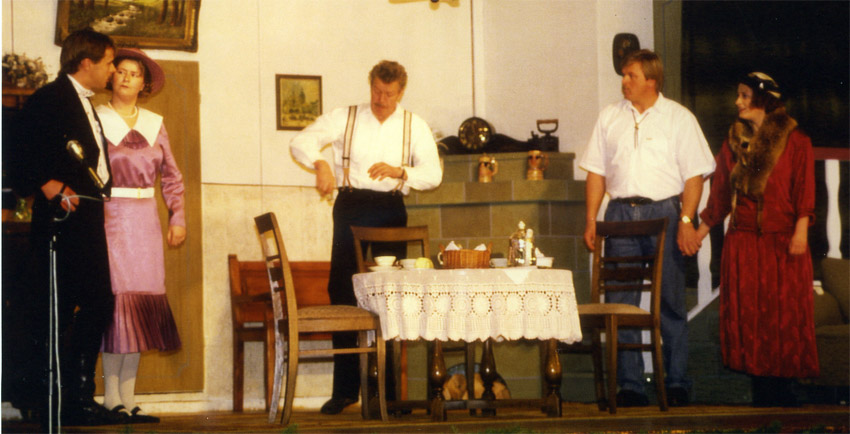 Franz-Josef Schwarze, Nina Kaup (?), Gisbert Schlüter, Franz-Josef Schmücker und Monika Gross in "De Liboribröit"